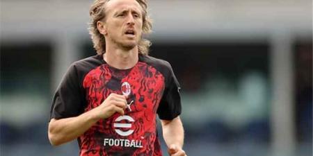 ميلان يمدد عقد مودريتش حتى يونيو 2027