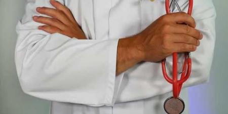 أطباء يشرحون طرق انتقال فيروس هانتا عقب تصاعد المخاوف العالمية