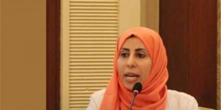 نشطاء يعيدون تداول مقطع مرئي لوزيرة الخارجية الزوبة تعلن فيه تأييدها لـ "الانفصال" - [فيديو]