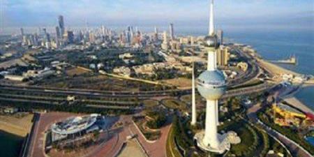 طقس الكويت المتوقع اليوم الجمعة.. شديد الحرارة خلال النهار.. وحار ليلاً