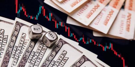 المركزي الروسي يخفض سعر الفائدة إلى 14% للمرة العاشرة على التوالي رغم توقعات بتثبيته