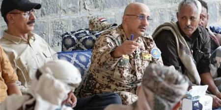 طارق صالح يوجه من الوازعية في تعز رسالة مرعبة لـ الحوثيين ويؤكد: آن الأوان لهذا الأمر - [فيديو]