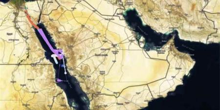 ناقلات النفط تناور عبر باب المندب وقناة السويس وتتخفى بإيقاف أجهزة التتبع