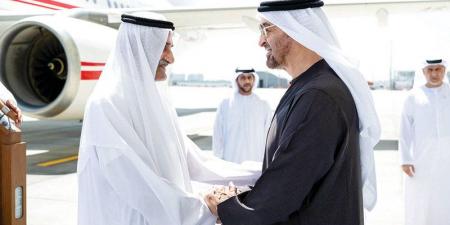 رئيس الدولة وحاكم الفجيرة يبحثان شؤون الوطن والمواطن