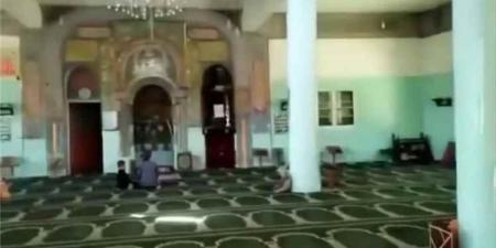 "الحوثيون يفقدون "الحاضنة" في إب.. والمصلون يهجرون المساجد بسبب "الإجبار"