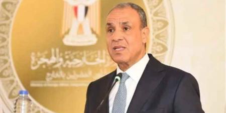 مصر تدخل الخط وتبحث مع إيران وسلطنة عُمان سبل خفض التصعيد البحر الأحمر