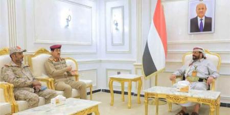 العرادة يتحدث عن معركة مصيرية ويوجه برفع الجاهزية العسكرية
