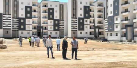 وزيرة الإسكان تتابع موقف تنفيذ عدد من المشروعات وملفات العمل بمدينة المنيا الجديدة
