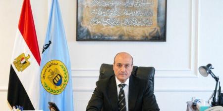 إحالة 8 مسئولين بحي غرب أسيوط إلى النيابة العامة بعد رصد مخالفات جسيمة في تراخيص البناء