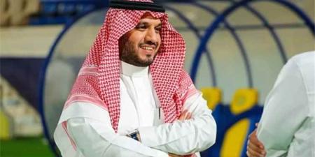 رئيس نادي النصر السعودي يتخلى عن كرسي الرئاسة
