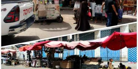 فوضى البسطات أمام مستوصف الشفاء التخصصي بخورمكسر تعرقل وصول المرضى وإدارة المستوصف تطالب بتدخل عاجل