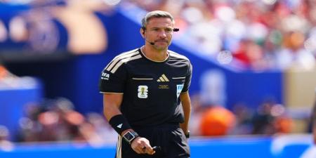 الحكم سلافكو فينسيتش يعتزل التحكيم بعد أسبوع من إدارة نهائي كأس العالم
