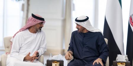 رئيس الدولة يستقبل ولي عهد عجمان ويبحثان شؤون الوطن والمواطن