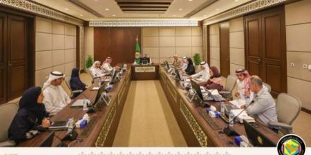 أمين مجلس التعاون يعقد اجتماعًا مع مسؤولي الأمانة العامة لمتابعة مخرجات اللقاء التشاوري التاسع عشر