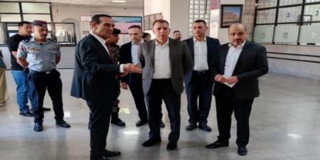 وزير الداخلية يتفقد مديرية الجنسية وشؤون الأجانب والاستثمار