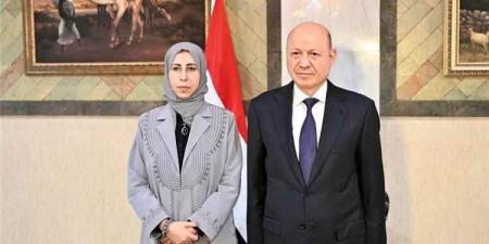 وزيرة الخارجية أفراح الزوبة تؤدي اليمين الدستورية أمام رئيس مجلس القيادة الرئاسي