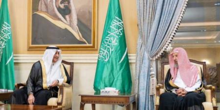 أمير منطقة تبوك يستقبل عضو هيئة كبار العلماء الشيخ سعد الشثري