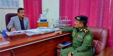 محافظ شبوة يشيد بالإنجازات الأمنية ويشدد على رفع الجاهزية الأمنية لمواجهة اي تحديات