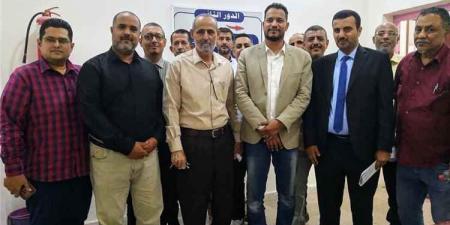 رئيس التأمينات الاجتماعية يتفقد سير العمل بفرع المؤسسة في عدن