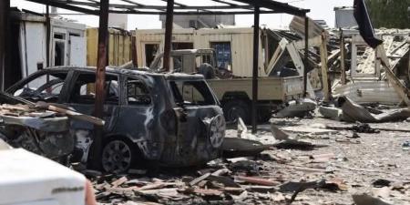 بالصور.. آثار القصف الجوي السعودي على مواقع الميليشيات الموالية لإيران في العراق