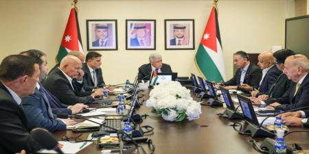 القطامين والقضاة يبحثان تسريع انسياب البضائع عبر العقبة والكرامة