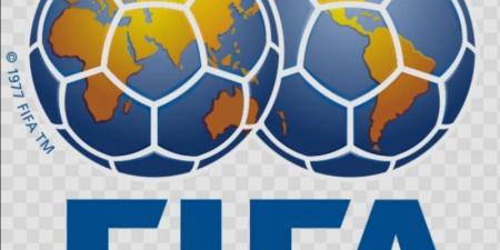 «فيفا» يرصد 10 مليارات دولار لتطوير كرة القدم