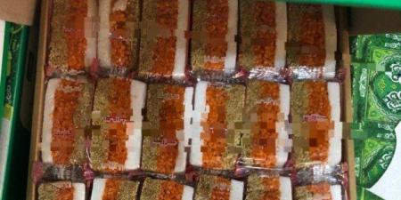 «صحة القليوبية» تضبط مصنعاً غير مرخص لحلوى المولد وتتحفظ على 320 كيلو مغشوشة
