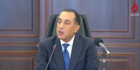رئيس الوزراء: أضرار سفينة التخزين محدودة والضرر الأكبر بسفينة التفريغ