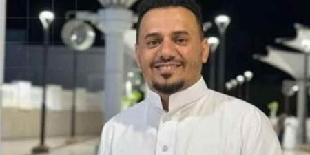 الفنان أحمد الجيشي يكشف تفاصيل صادمة.. تهديدات بالقتل تطال والده في صنعاء