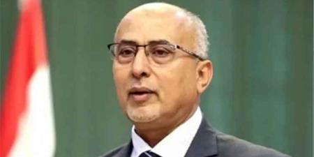 وزير سابق يحذر من التشكيك الممنهج في "الشرعية" ويدعو لنقد بناء يدعم استعادة الدولة