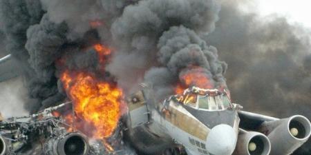 مقتل 13 شخصا في تحطم طائرة سياحية قرب خطوط نازكا في بيرو