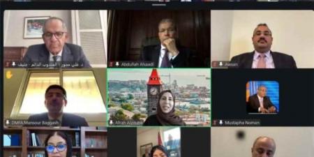 وزيرة الخارجية تبحث مع رؤساء البعثات أولويات التحرك الدبلوماسي اليمني