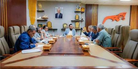شيخ وجابر يناقشان تعزيز التعاون المشترك لتنمية الإيرادات ومكافحة التهرّب الضريبي