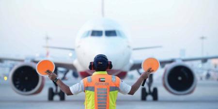 طلب قوي للسفر إلى الإمارات.. وأسعار التذاكر ترتفع حتى 100% على الرحلات القادمة