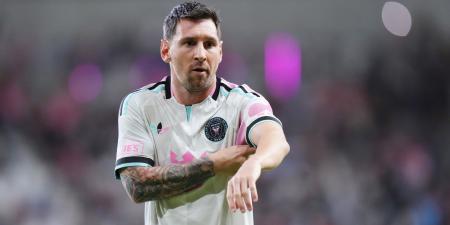 رئيسة حكومة مدريد: الأهالي يتطلعون لاستقبال ميسي والتصفيق له كما يستحق