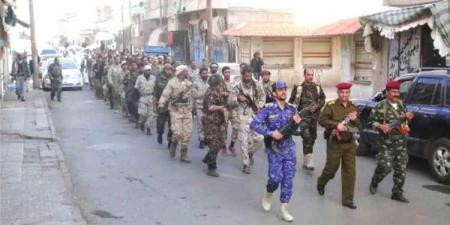 مصادر عسكرية: تصاعد فرار عناصر الحوثيين من 6 جبهات بعد فشل هجمات ميدانية