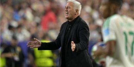 منتخب الجزائر ينفصل عن مدربه بيتكوفيتش