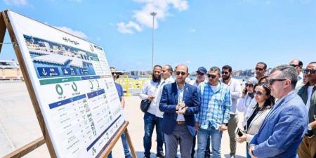 وزير التخطيط ومحافظ البحيرة يتفقدان أعمال تطوير ميناء رشيد لتنمية صيانة وصناعة السفن