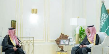 نائب أمير الباحة يلتقي رئيس الجمعية التعاونية الزراعية ببلجرشي وأعضاءها