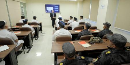أكاديمية الشرطة تنظم دورة تدريبية بالتعاون مع اللجنة الدولية للصليب الأحمر