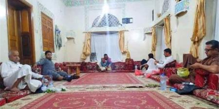 مهمة غير معلنة للحوثيين في الحارات و مجالس المقيل .. تفاصيل مثيرة