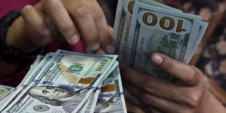 الدولار يسجل أدنى مستوياته في سبعة أسابيع