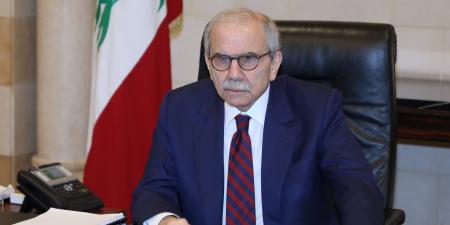 سلام يتابع جهود التعافي في الجنوب ويبحث مع مسؤول بريطاني تطورات الأوضاع في المنطقة