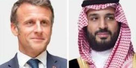 ولي العهد السعودي يتلقى اتصالاً هاتفياً من الرئيس الفرنسي ماكرون لبحث المستجدات الإقليمية والعلاقات الثنائية