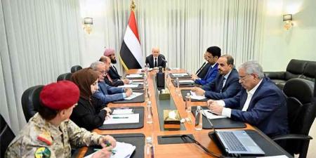 عاجل: مجلس الدفاع الوطني برئاسة العليمي يتخذ قرارات حازمة ردا على التصعيد الحوثي في مأرب وحضرموت