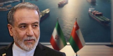 إيران: اقتراب اتفاق مع عُمان بشأن مسار ملاحي جديد في مضيق هرمز