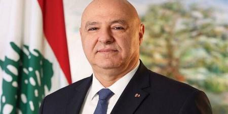 الرئيس اللبناني يعلن إحراز تقدم إيجابي في مفاوضات روما بشأن الحدود والأسرى