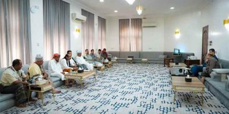 الخنبشي يدعو إلى تعزيز الاصطفاف الوطني والحفاظ على أمن واستقرار حضرموت