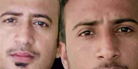 "عشر سنوات انتظار ولم يأتِ الخبر".. رحيل مأساوي لأب يمني فقد أبناءه على يد الانتقالي