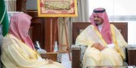 أمير  منطقة المدينة المنورة يؤكد على  أهمية تعزيز جودة الخدمات المقدمة بالمسجد النبوي ..فيديو